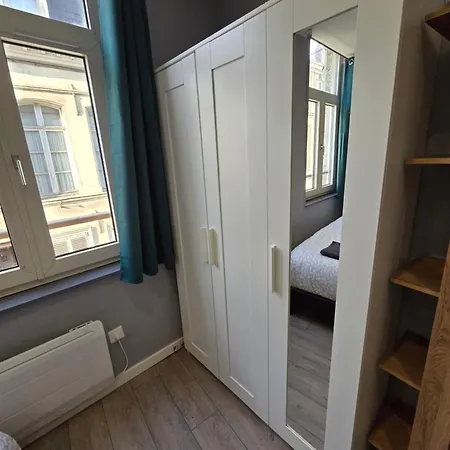 Hypercentre 301 +wifi+independant+ Cuisine Toilette Salle De Bain Privative *